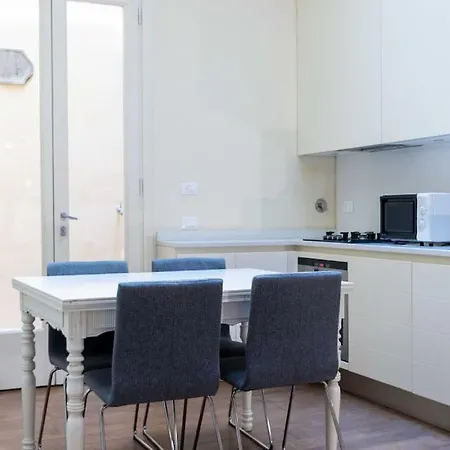 Ponte Vecchio Dream House Флоренция